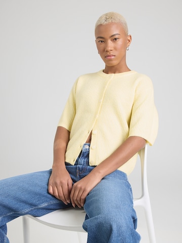 JDY Knit Cardigan 'JDYCatty' in Yellow: front