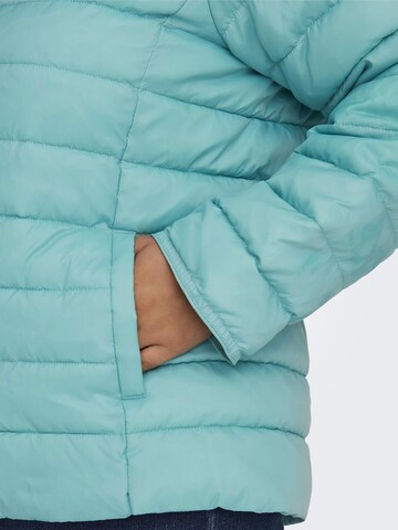 ONLY Carmakoma Übergangsjacke in Blau