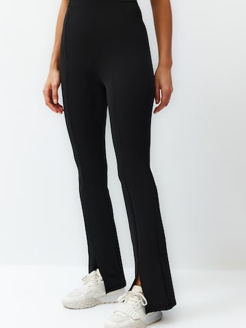 TrendyolSportski komplet - crna boja