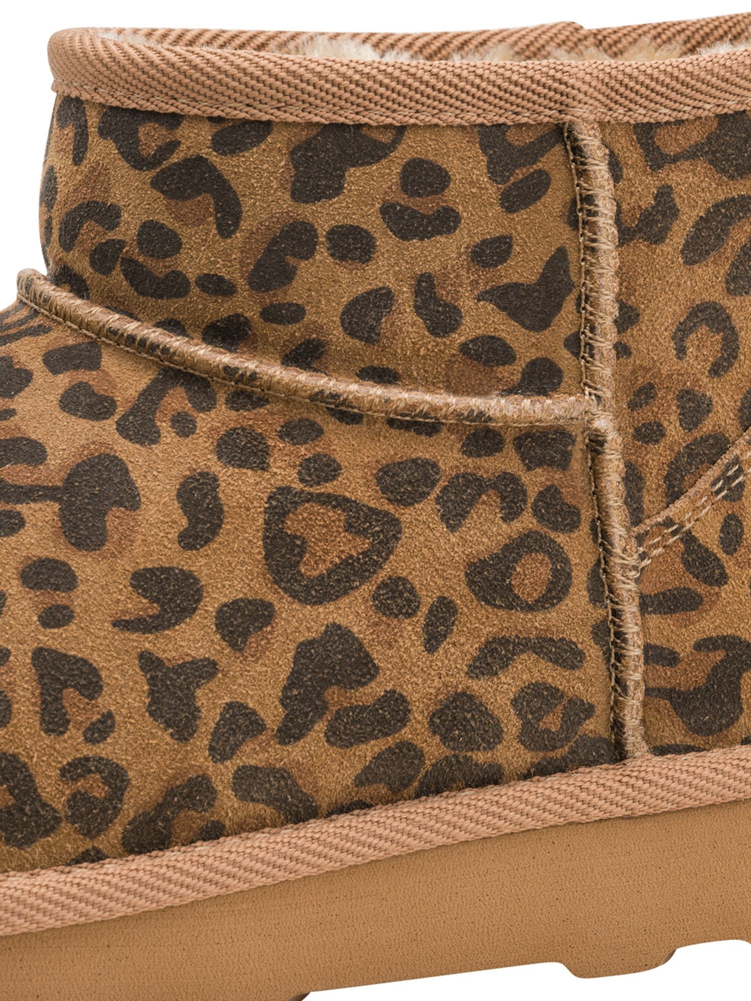 s.Oliver Boots in Brown