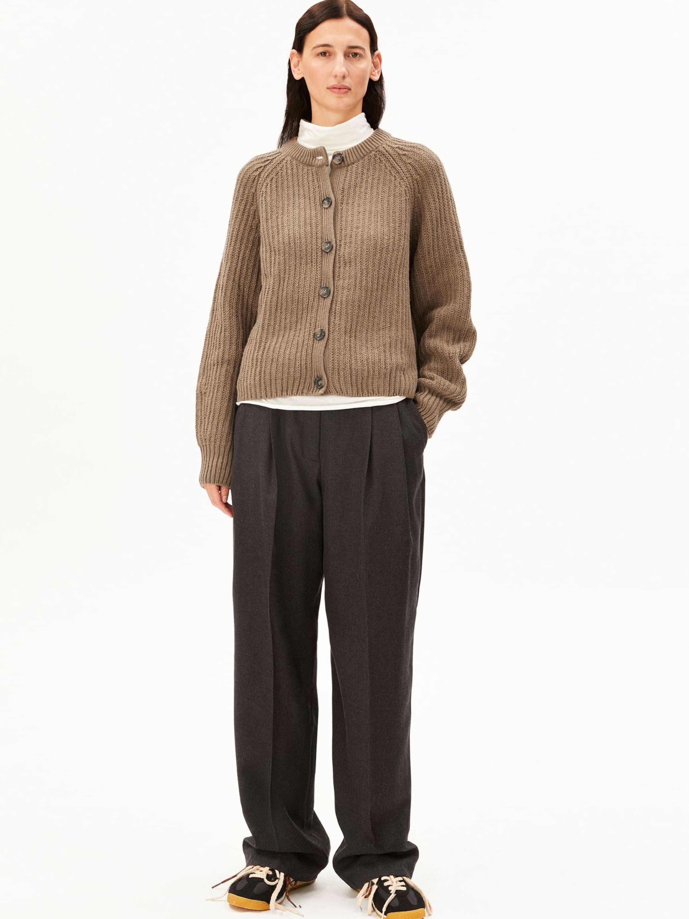 ARMEDANGELS Loosefit Stoffhose WIDE PLEATED in Grau: Vorderseite