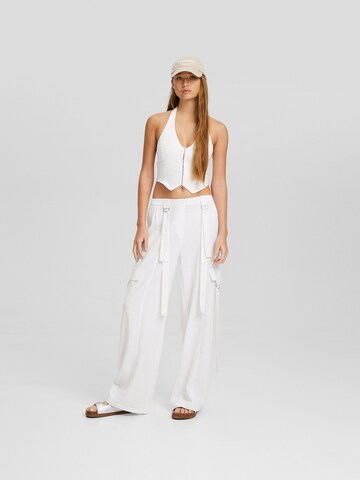 Bershka Wide Leg Hose in Weiß