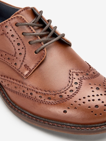 Chaussure basse 'Brogue ' Next en marron