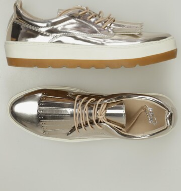 SPM Flats & Loafers in 41 in Gold: front