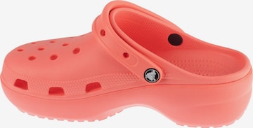 Sabots Crocs en rose : devant