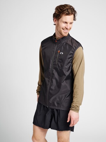 Newline Sportbodywarmer in Zwart: voorkant