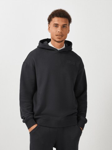FC BAYERN MÜNCHEN Sweater in Black: front
