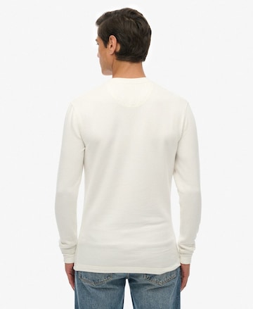 T-Shirt Superdry en beige