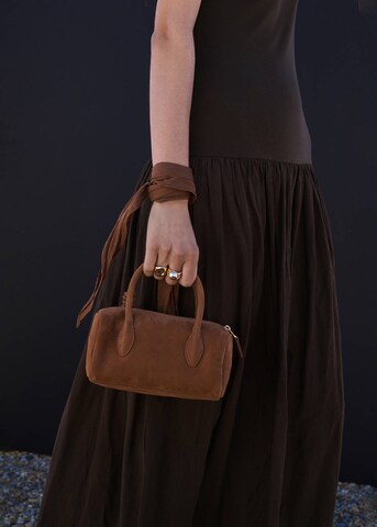 MANGO Handtasche in Braun: Vorderseite