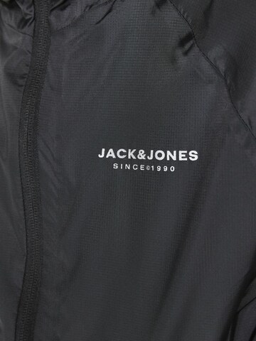 Jack & Jones Junior Szabványos Funkcionális ruha 'Solar' - fekete
