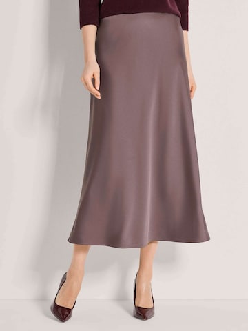 MADELEINE Rok in Rood: voorkant