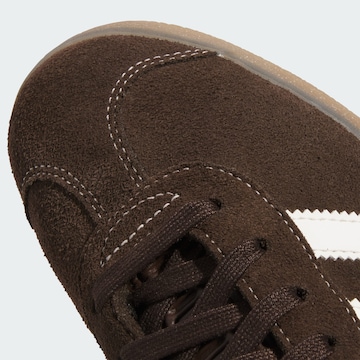 ADIDAS PERFORMANCE Sportschuh 'Gazelle' in Braun