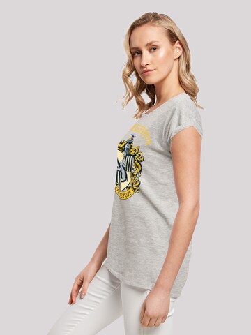 F4NT4STIC Shirt 'Harry Potter Hufflepuff Crest' in Grau