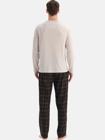 Dagi - Pijama largo en blanco