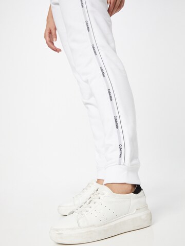 Calvin Klein Tapered Pants in White