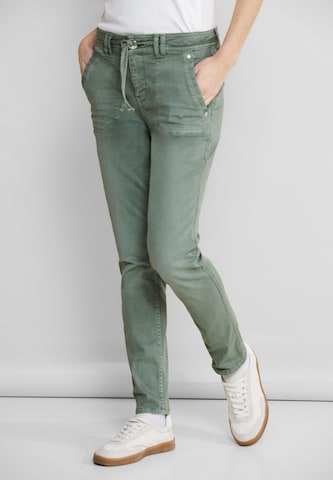 STREET ONE Slimfit Jeans in Grün: predná strana