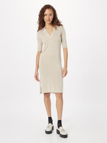 Calvin Klein - Vestido de punto en beige: frente