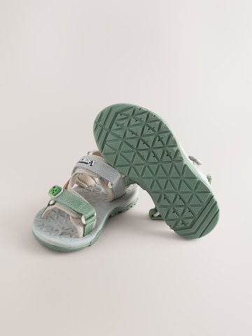 Next Öppna skor 'Minecraft' i grå