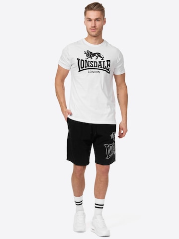 LONSDALE Футболка в Белый