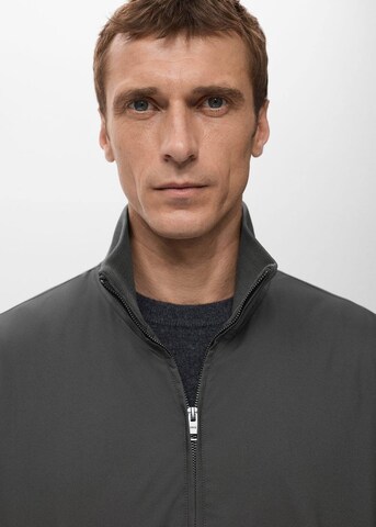 MANGO MAN Vest 'Ches' in Grey