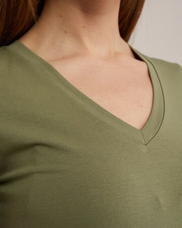 T-shirt WE Fashion en vert