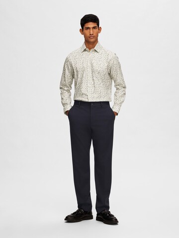 SELECTED HOMME Regular fit Skjorta 'Ethan' i vit