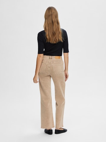 SELECTED FEMME regular Jeans 'Alice Cora' i beige