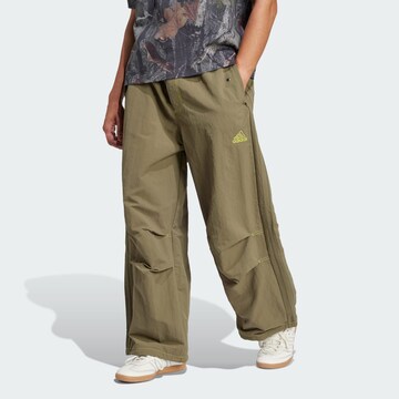 Baggy Pantaloni di ADIDAS ORIGINALS in verde: frontale