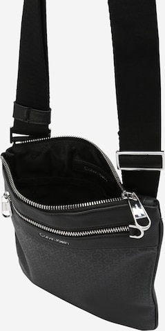 Calvin Klein Crossbody Bag in Black