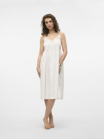 VERO MODA Kjole 'VERA' i hvid