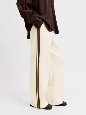 JJXX Loose fit Trousers 'JXSky' in White