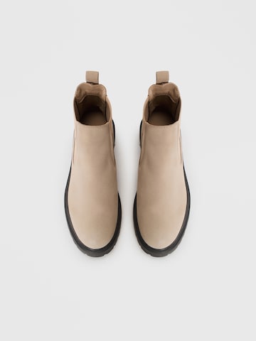 TOMMY HILFIGER Chelsea boots in Beige