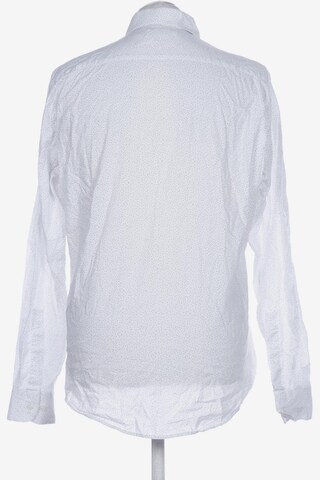 Casual Friday Button Up Shirt in M in White