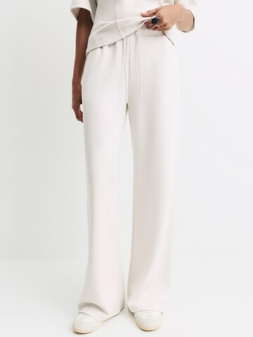 Pull&Bear Loosefit Bukser i beige: forside