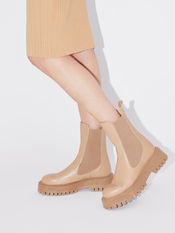 Chelsea Boots 'Chayenne' LeGer by Lena Gercke en beige