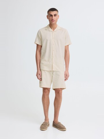 INDICODE JEANS - Regular Fit Camisa ' IDMonken ' em bege