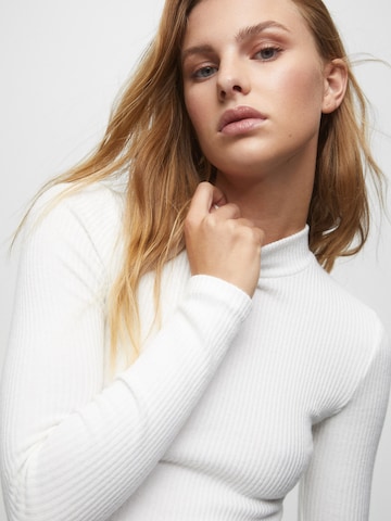 Pull&Bear Pullover in Weiß