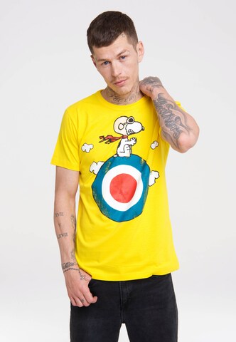LOGOSHIRT Majica 'Peanuts - Snoopy Pilot' | rumena barva: sprednja stran