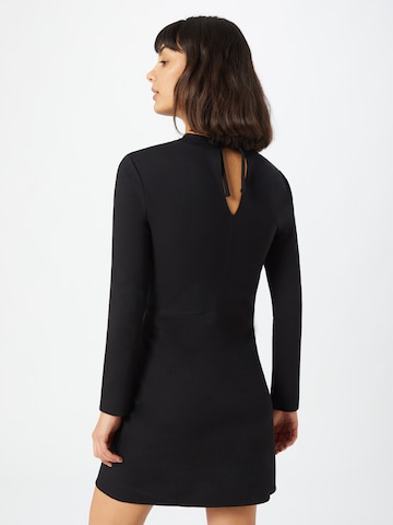 Rochie de la NU-IN pe negru