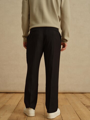 regular Pantaloni con piega frontale 'Elias' di DAN FOX APPAREL in nero