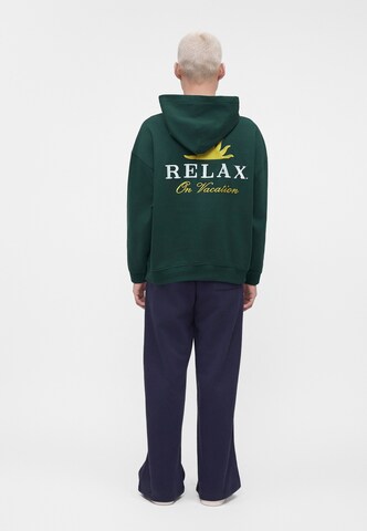 On Vacation - Sweatshirt 'Time2Relax' em verde