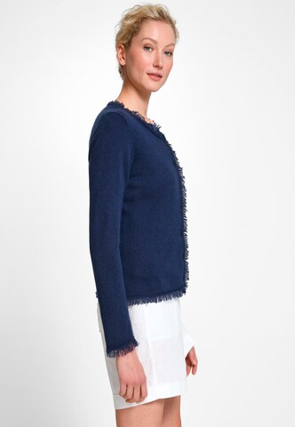 include Strickjacke in Blau