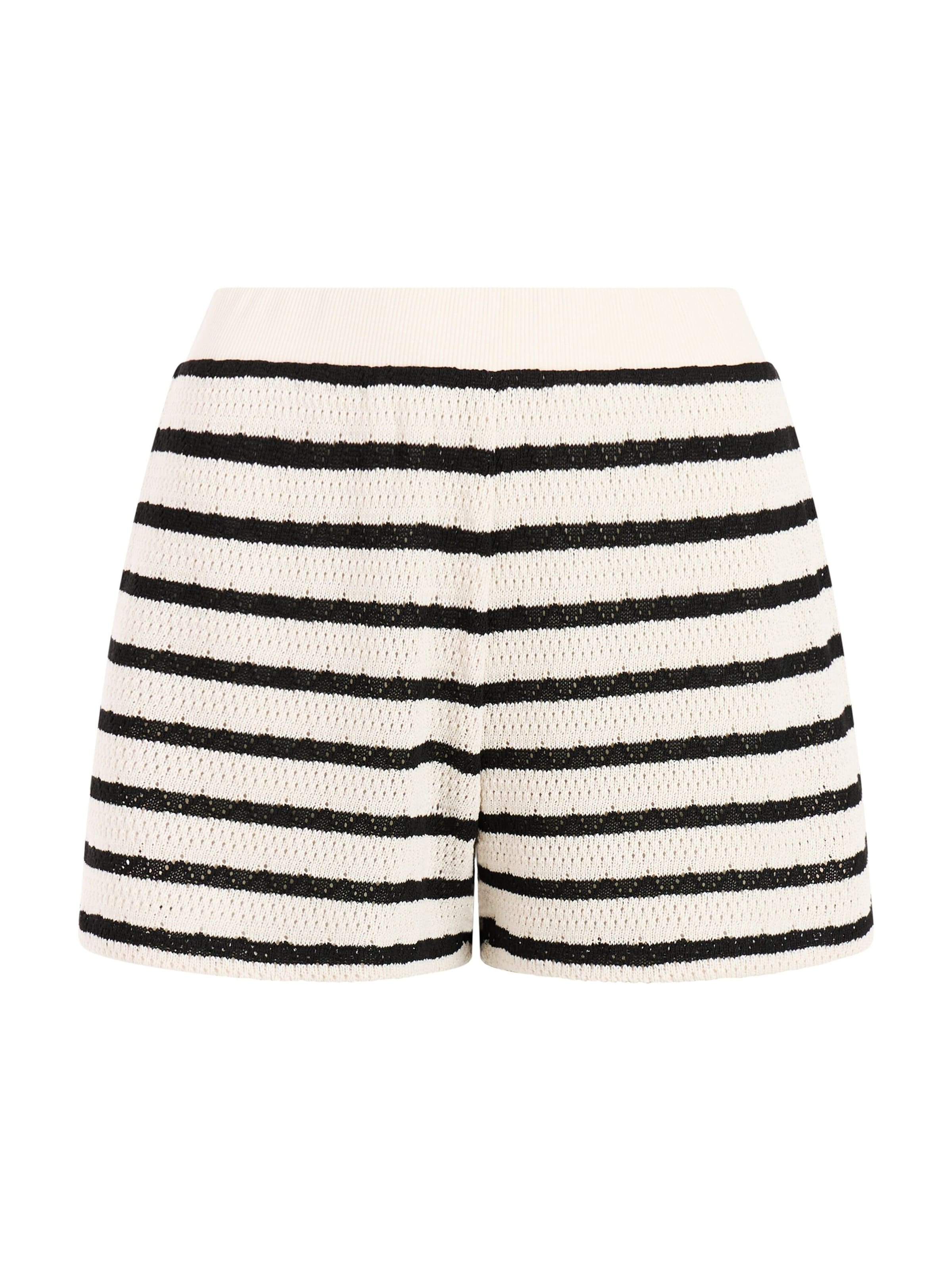 PROTEST Regular Pants 'PRTCabin' in White: front