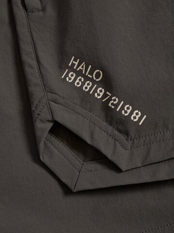 HALO Loose fit Trousers in Grey
