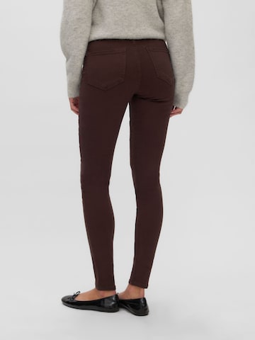 VERO MODA Slimfit Jeans 'VMSophia' in Bruin