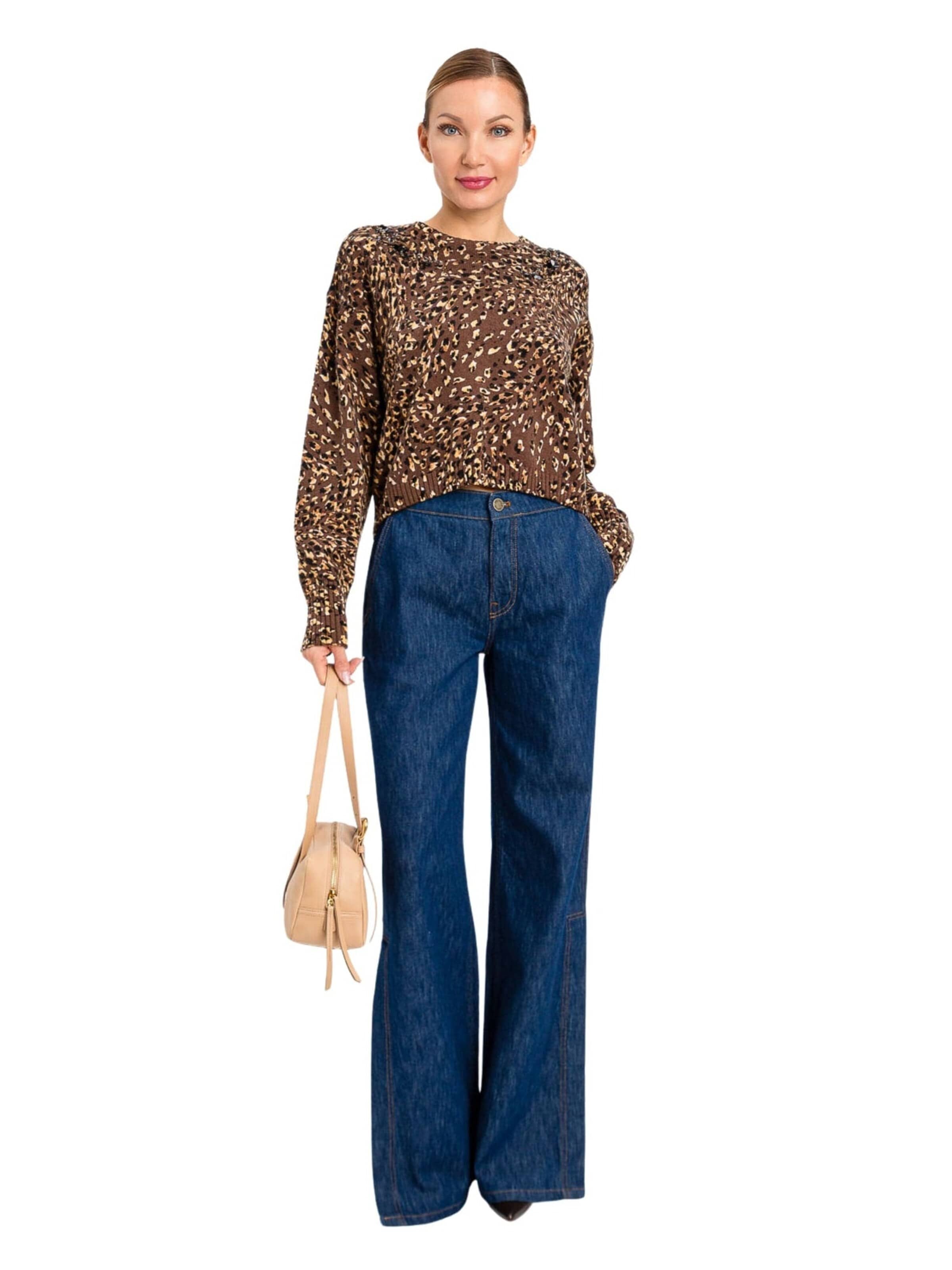 Twinset Trui 'Animal print sweater with jewel applications' in Bruin