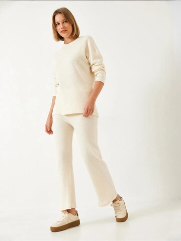 Bianco Lucci - Calças de fato em bege