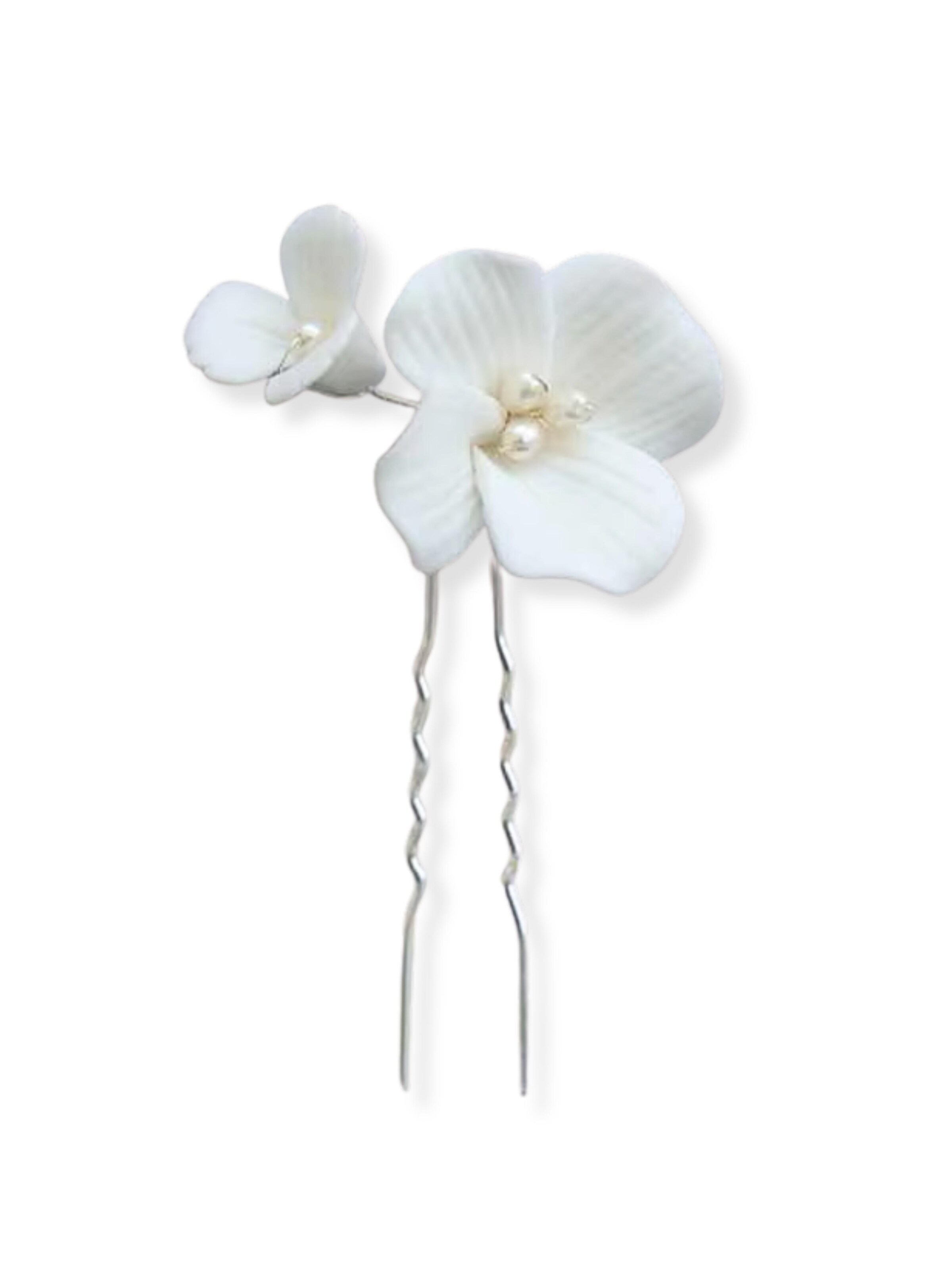 ANNIS WIESBADEN EST. 2021 Hair Jewelry 'Amélie' in One size in Pearl white, Item view