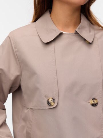 VERO MODA Välikausitakki värissä harmaa