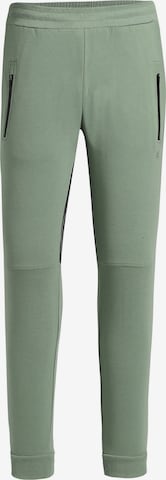Campus Sutra Regular Pants in Green: front